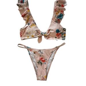 Cupshe Floral Bikini with Ruffle Details Large top  floral NWOT